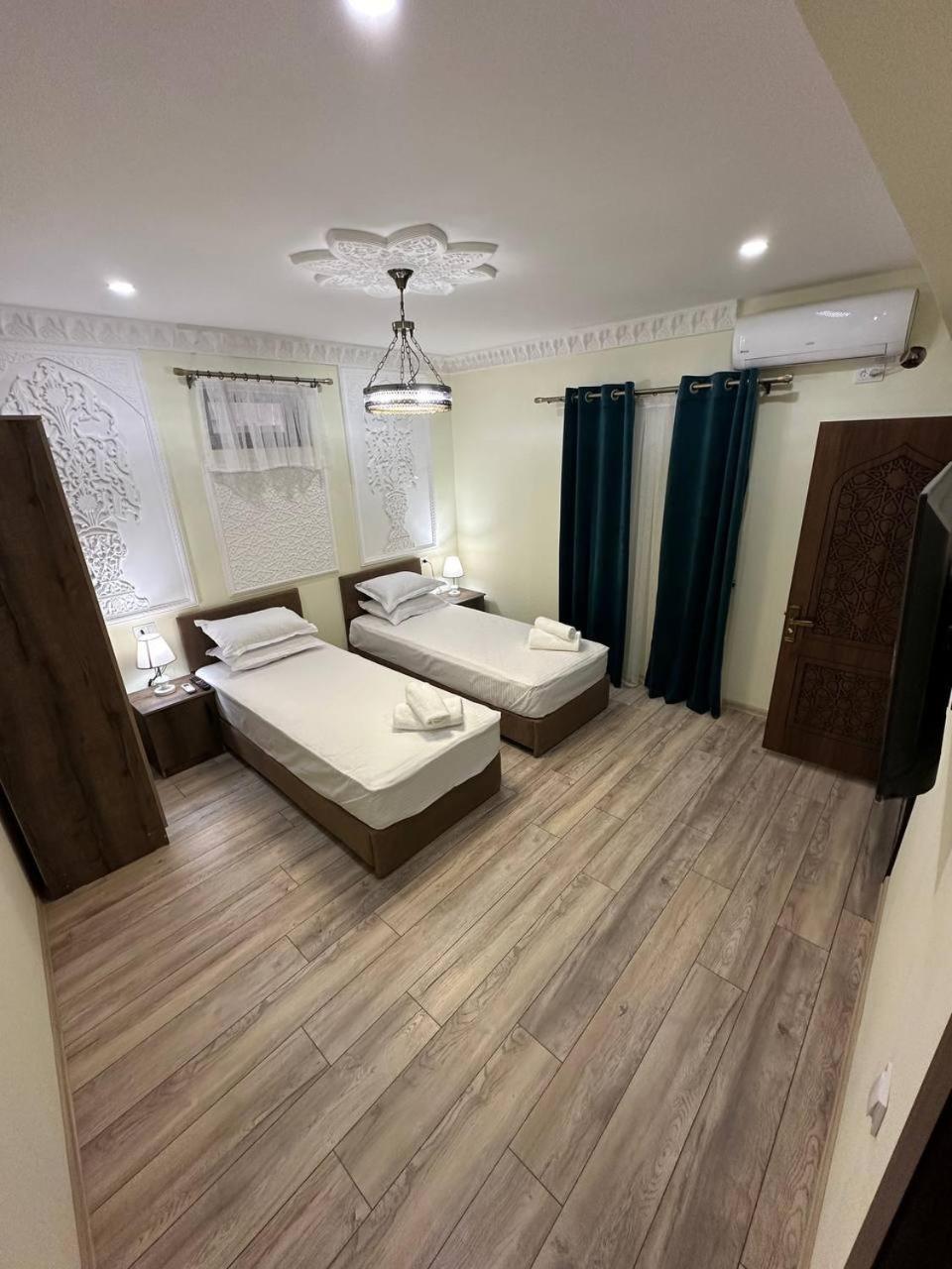 Everland Guest House Buhara Exterior foto