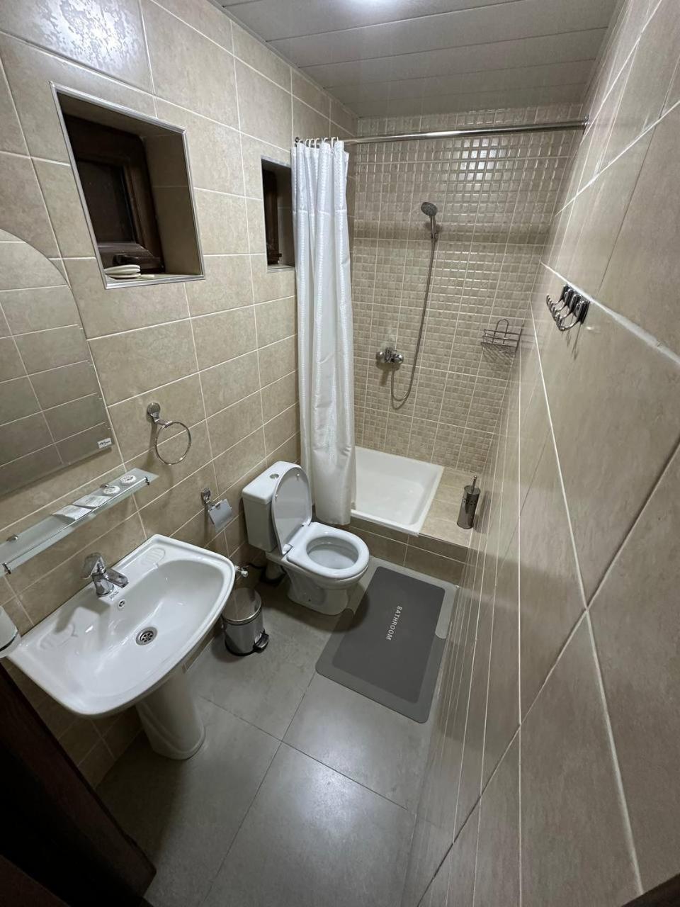 Everland Guest House Buhara Exterior foto
